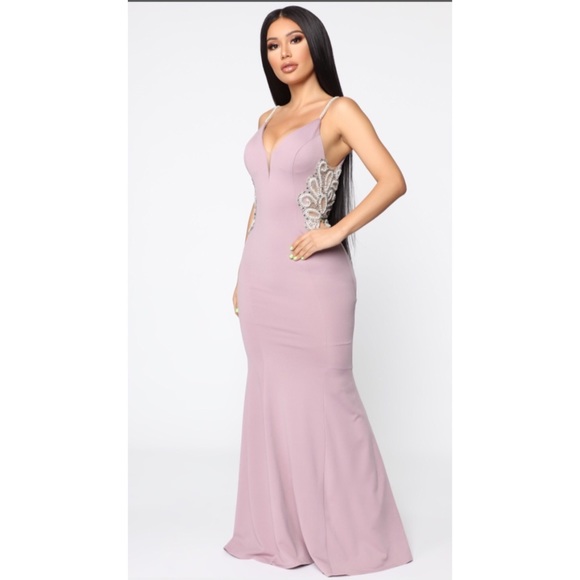 🎊🎉 beautiful mauve formal gown - Picture 4 of 5